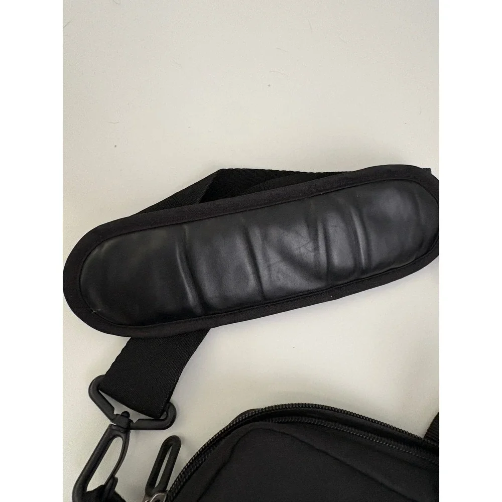 Case Logic Black Laptop Messenger Bag Briefcase Shoulder Strap Padded Mens